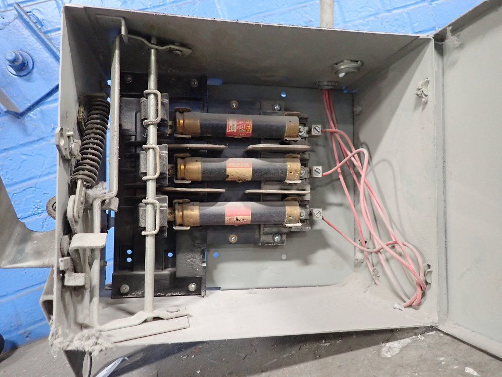 Ite Fusible Bus Plug