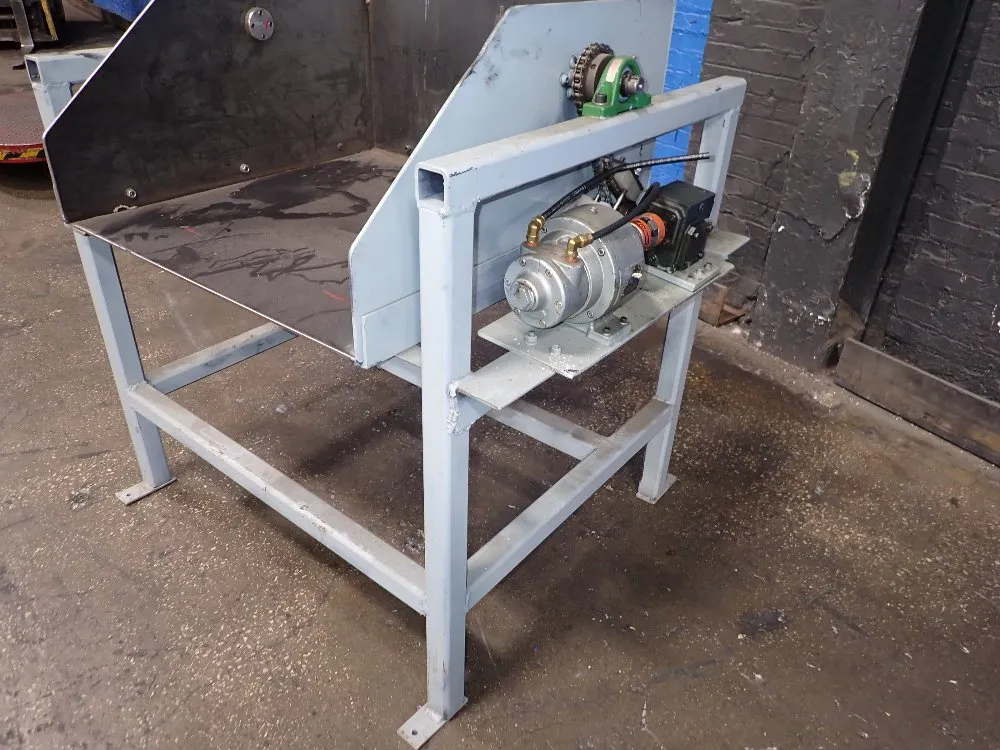 29" X 30" X 24" Air Powered Tipper