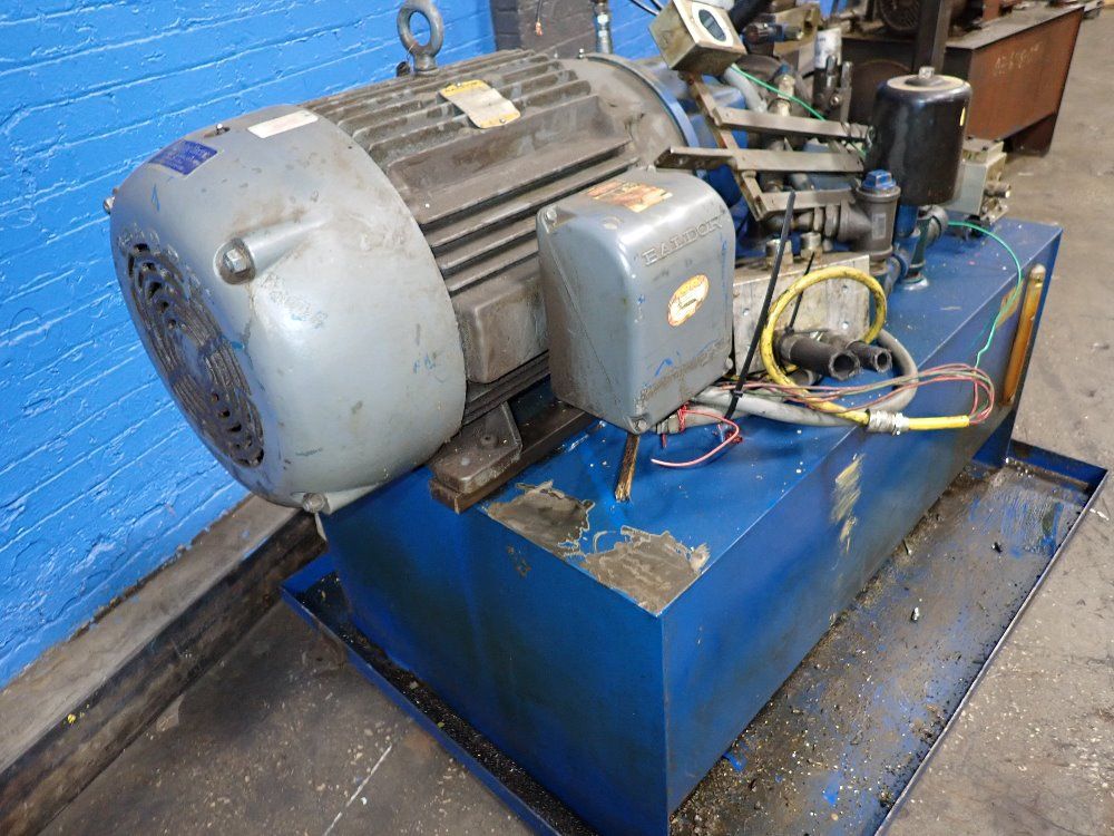 Berendsen 25 Hp Hydraulic Unit - T6124