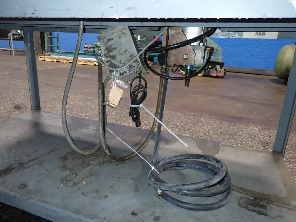 Scovill Flaring Machine