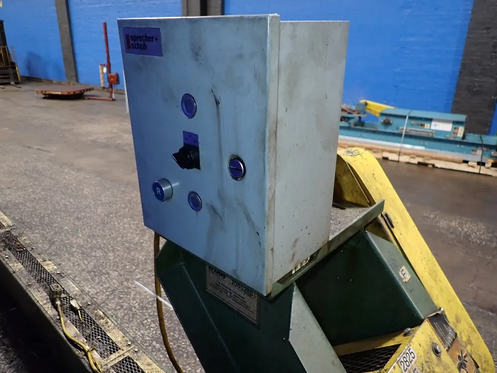 Titan 4" W Chip Conveyor