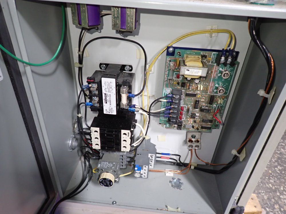 T & H Industries Dust Collector - 31502523