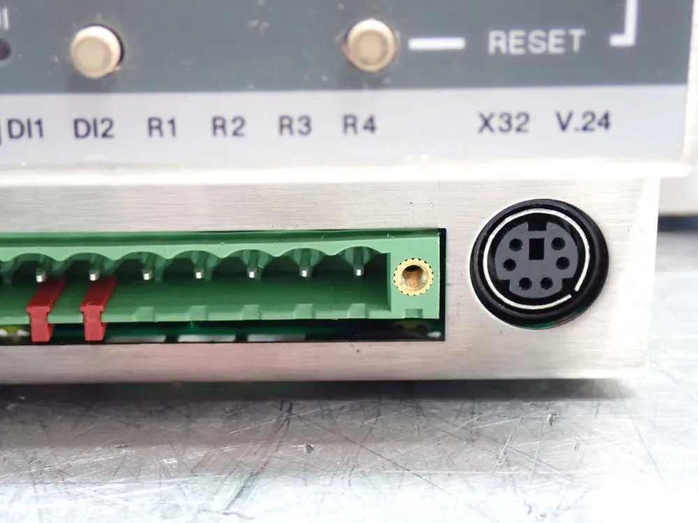 Phoenix Contact Industrial Ethernet Switch - 2700271