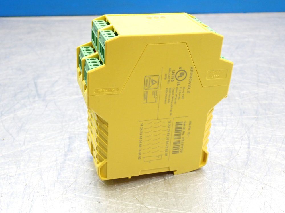 Phoenix Contact Safety Relay - Psr-scp-24uc/esam4/8x1/1x2