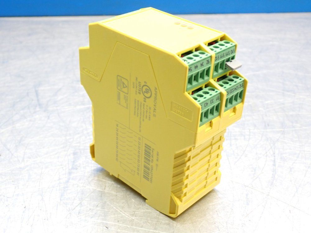 Phoenix Contact Safety Relay - Psr-scp-24uc/esam4/8x1/1x2