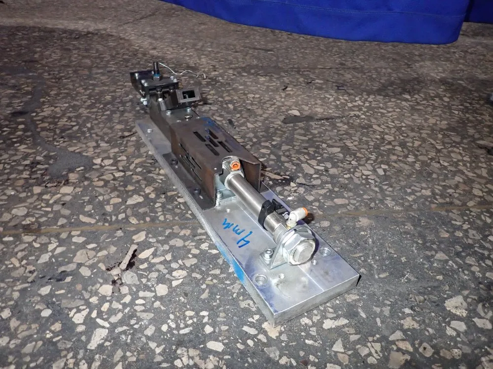 PNEUMATIC TESTER
