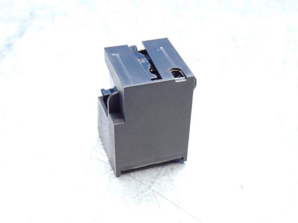 Allen Bradley Nema Switch Auxiliary Contact - 1495-n8