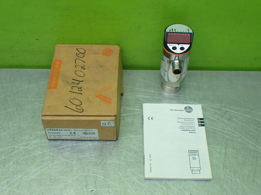 Ifm Pn-025-rbn14-hfpkg/us/ /v Pressure Sensor With Display - Pn5203