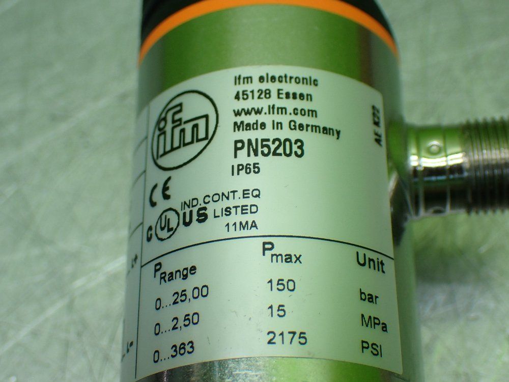 Ifm Pn-025-rbn14-hfpkg/us/ /v Pressure Sensor With Display - Pn5203