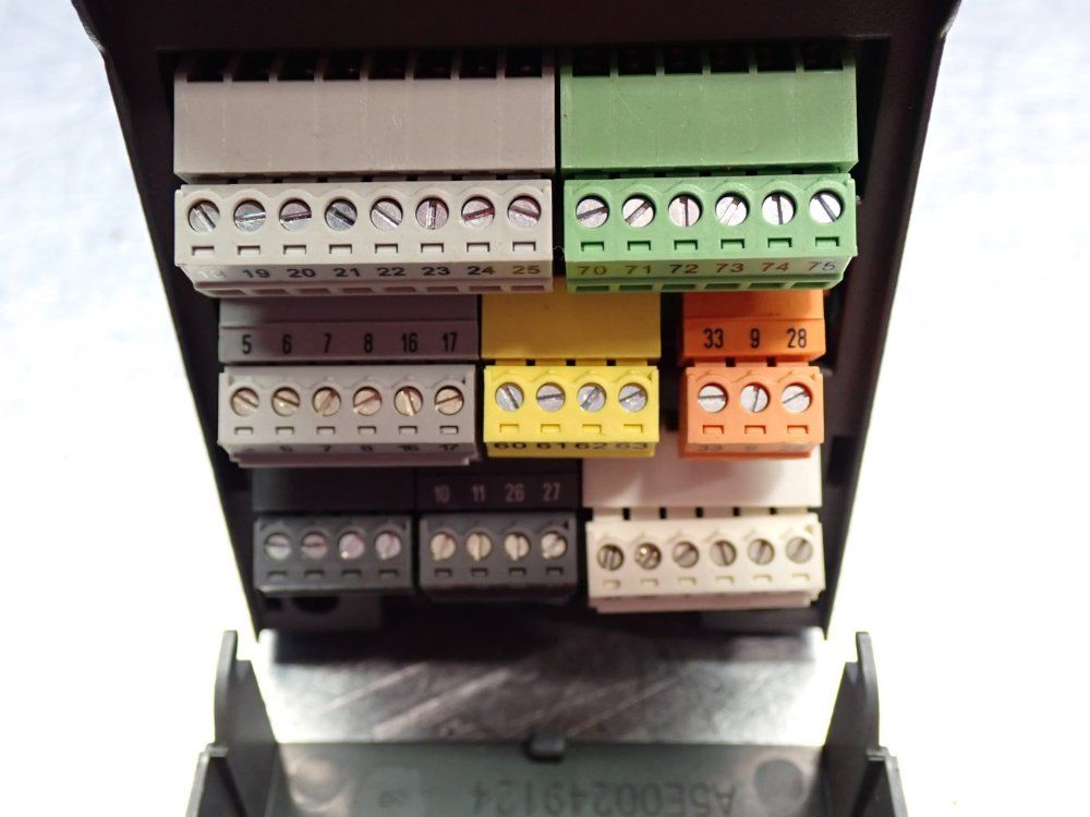 Siemens 0.5hp Sinamics Power Module 240 Ver.b01 - 6sl3224-0be13-7ua0