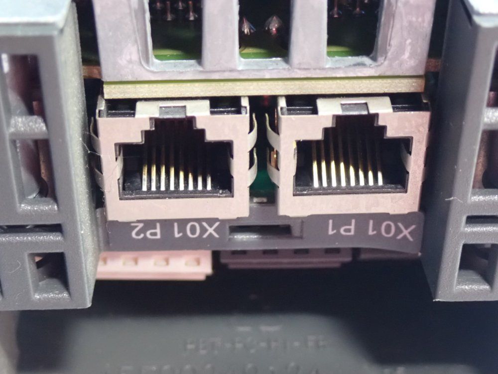 Siemens 0.5hp Sinamics Power Module 240 Ver.b01 - 6sl3224-0be13-7ua0