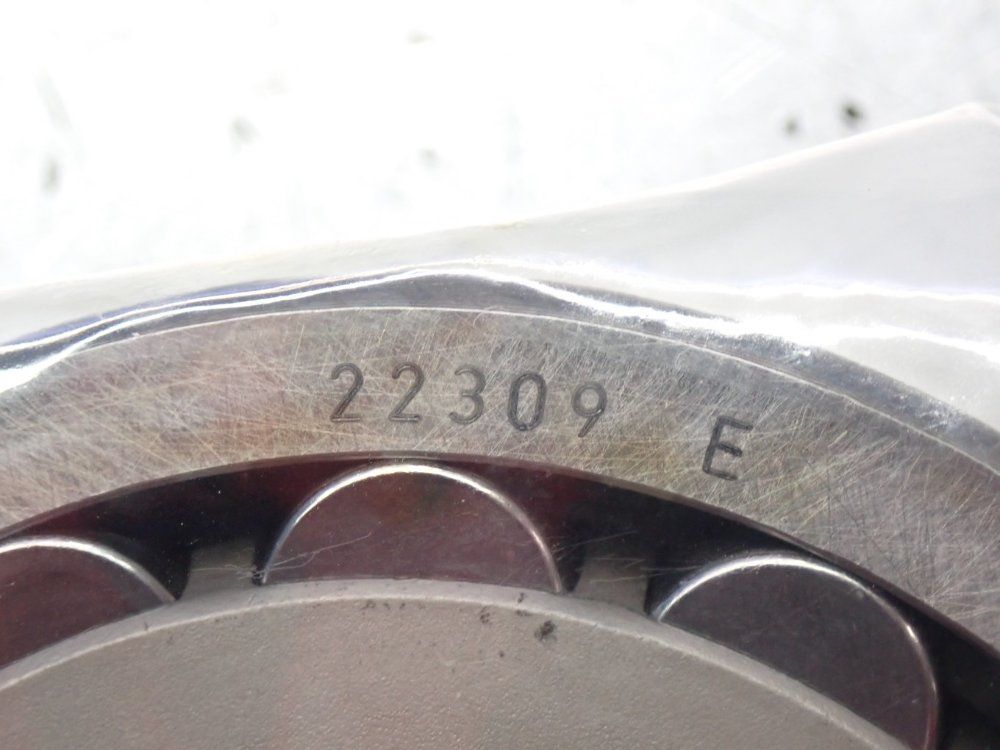 Skf Spherical Roller Bearing