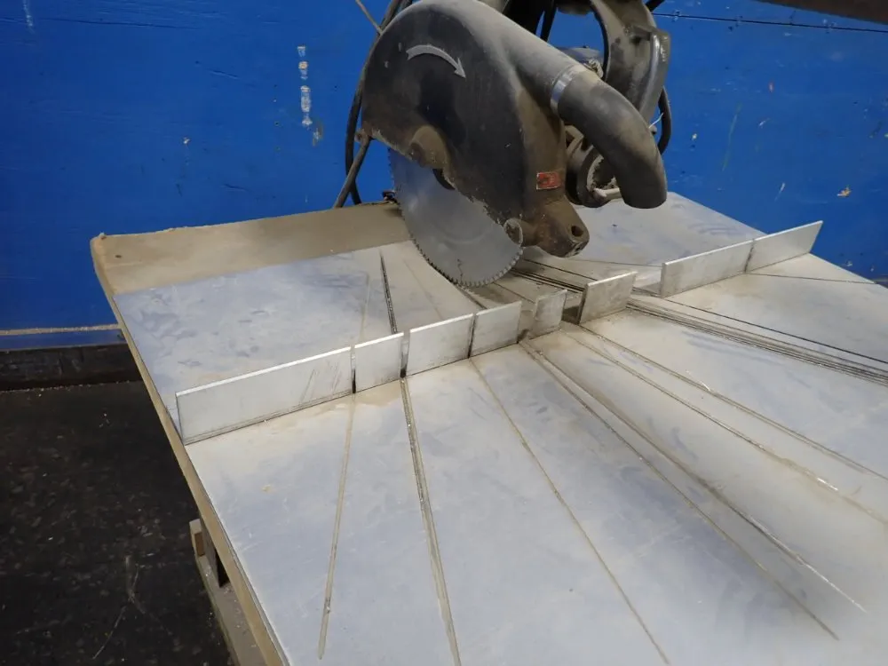Dewalt Radial Arm Saw
