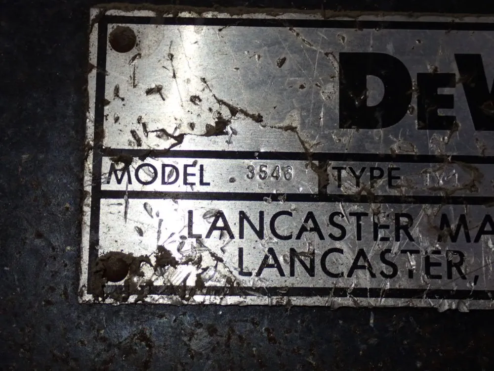 Dewalt Radial Arm Saw