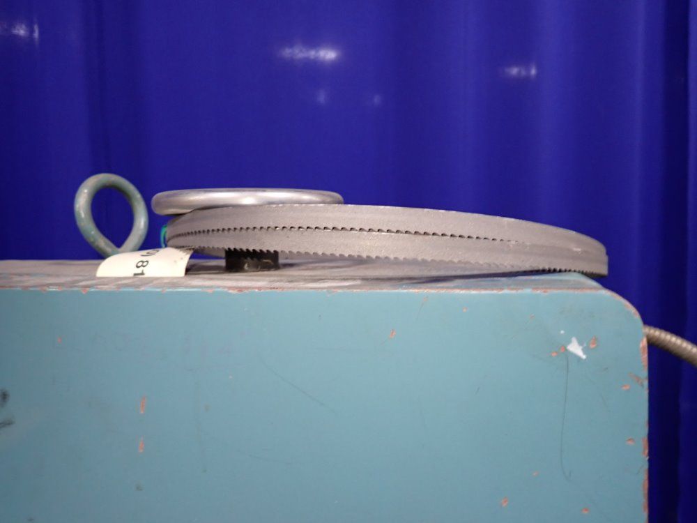 Manhattan Vertical Band Saw