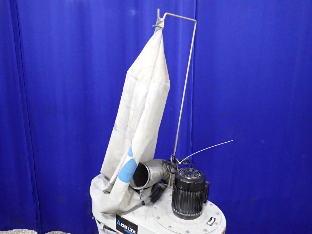 Delta Dust Collector