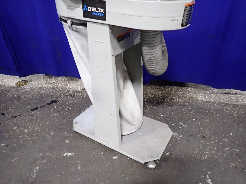 Delta Dust Collector