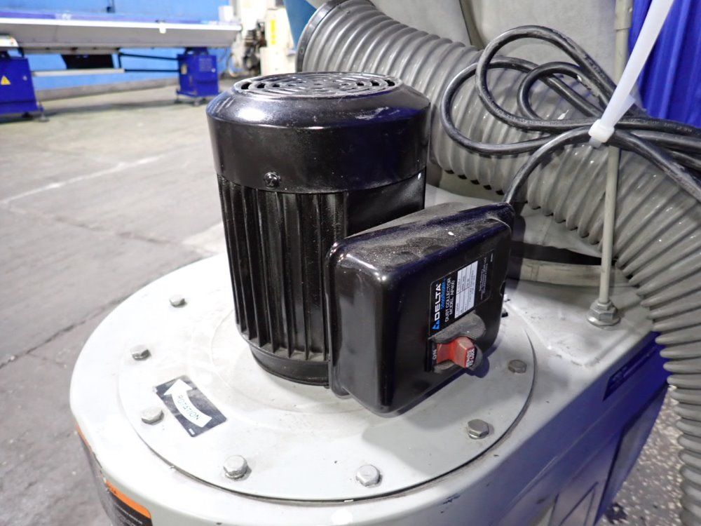 Delta Dust Collector