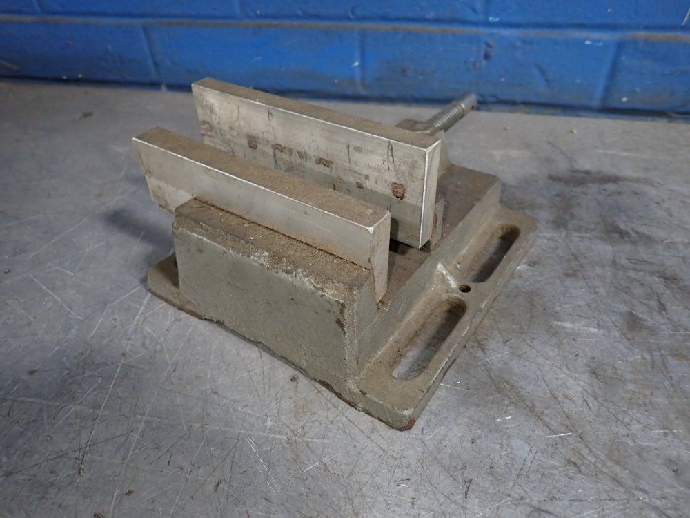  5 12 Vise