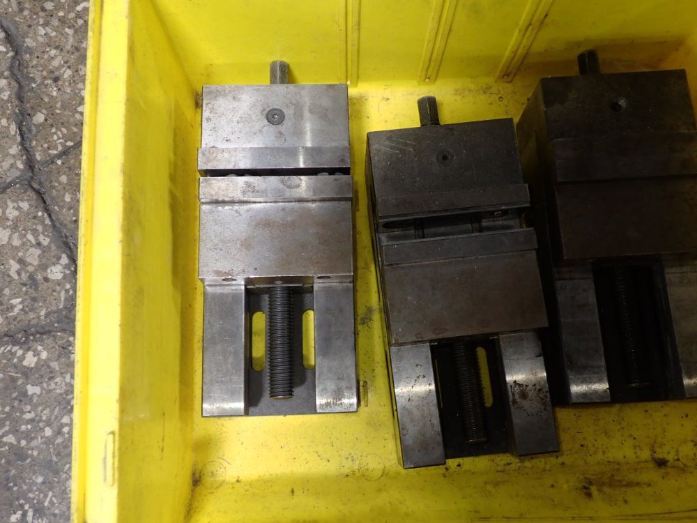  4 Vises