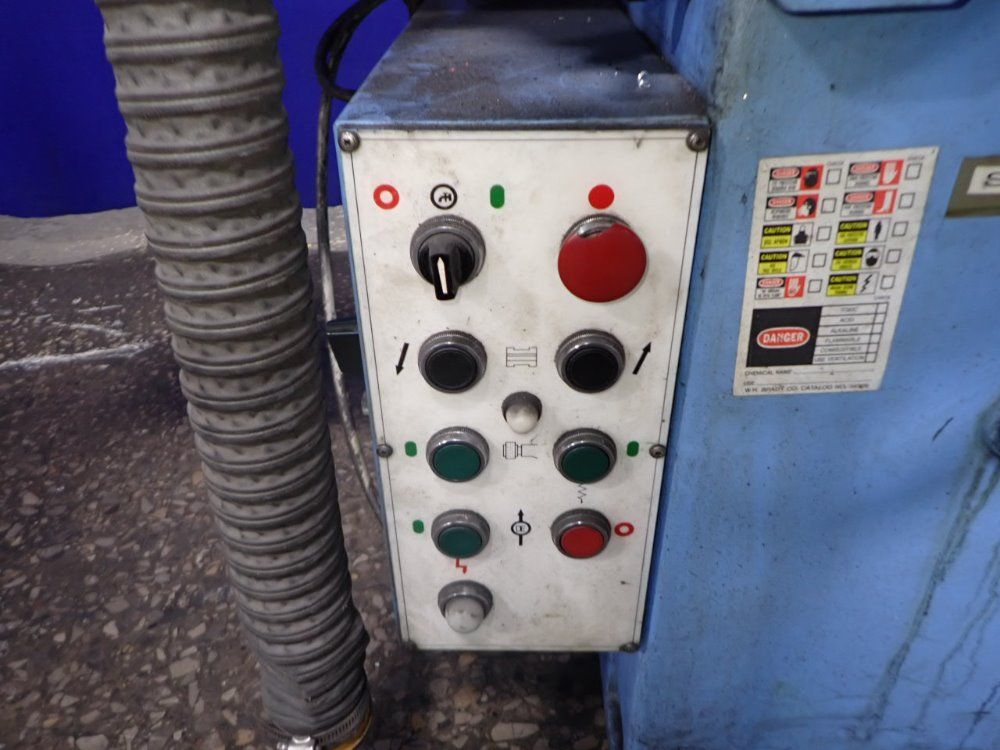 Mitsui 1977 Mitsui Msg25024 Surface Grinder