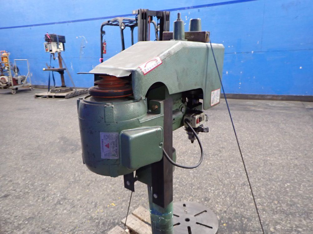 Jinchin Fong Inc 14" Drill Press