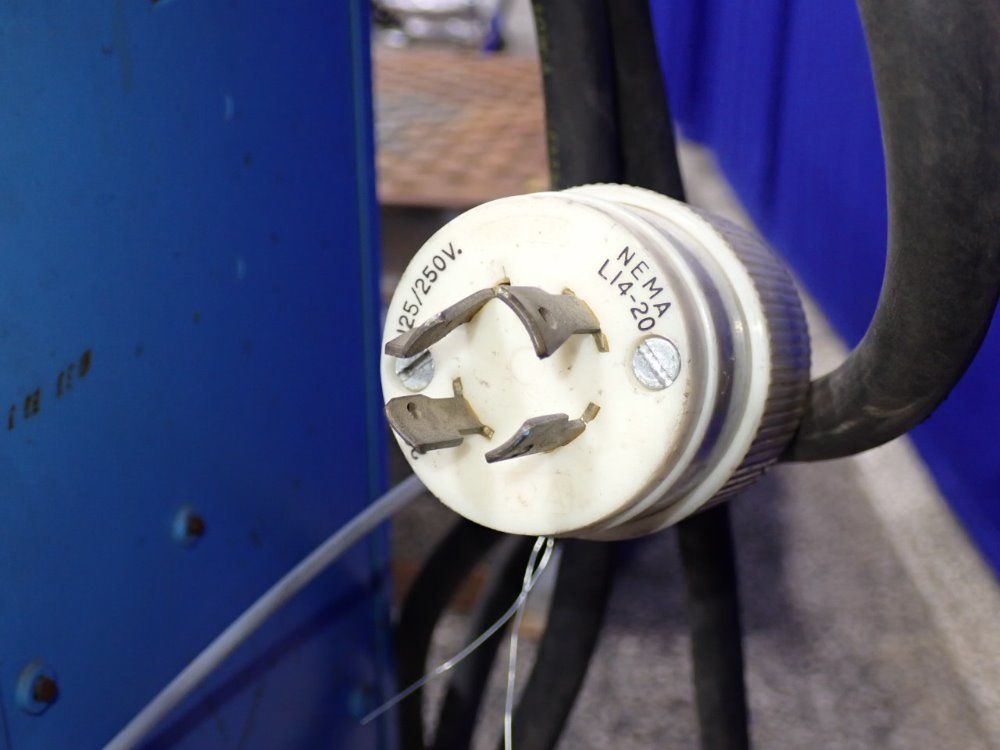 Doall Blade Welder