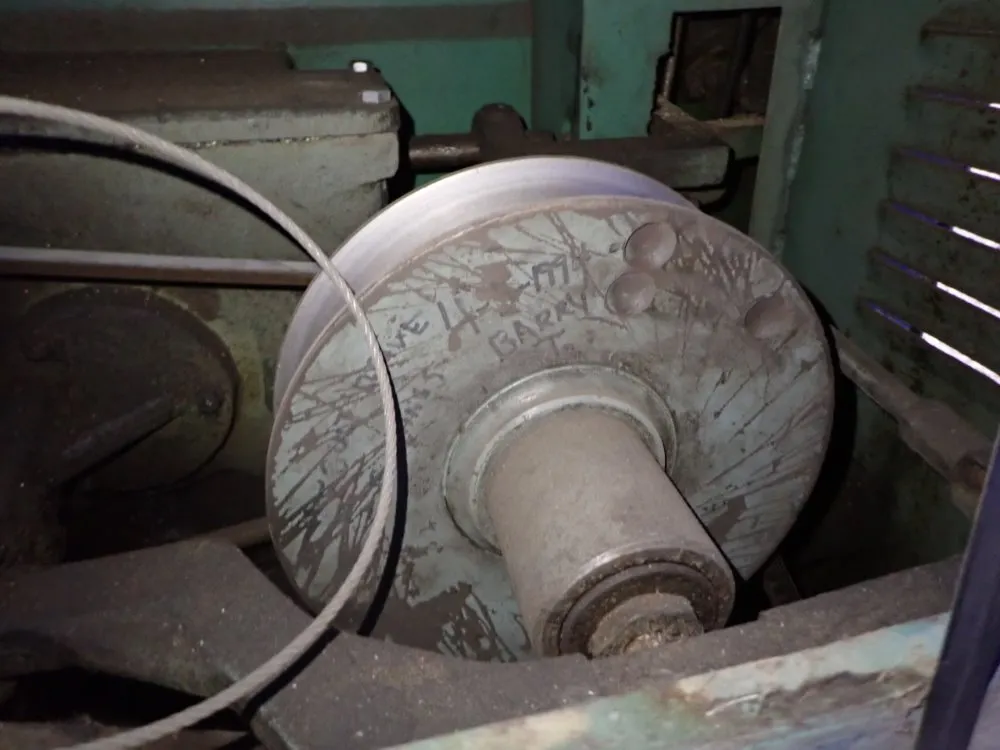 Powermatic Powermatic 87 Vertical Band Saw