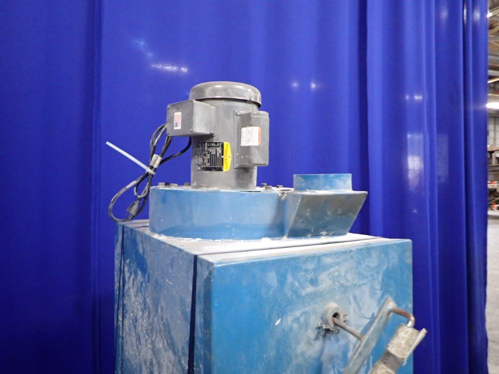  Dust Collector