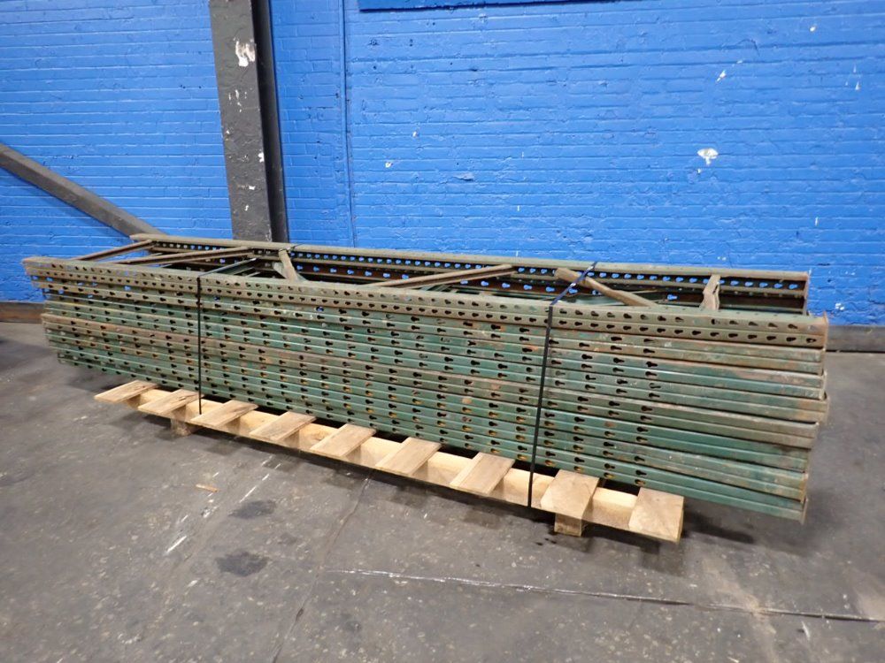  Pallet Racking Uprights