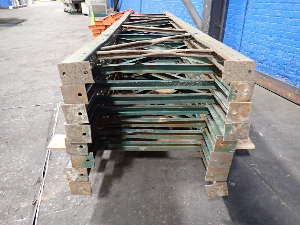  Pallet Racking Uprights
