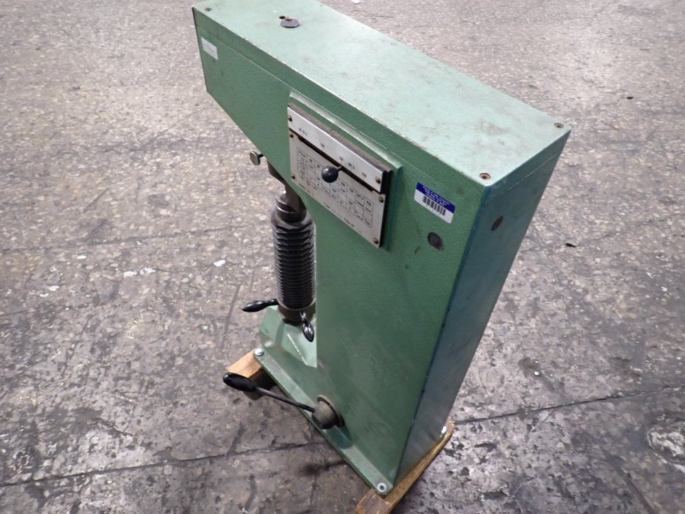 Reicherter Hardness Tester