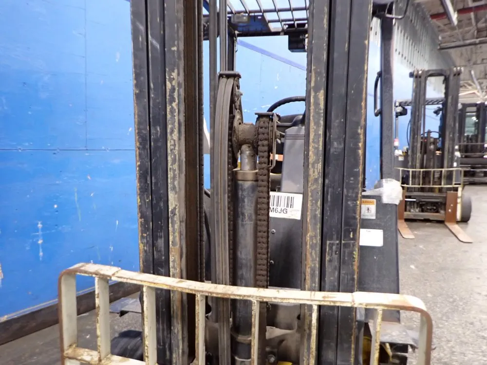 Yale 4250 Lbs Glc050zgngae098 Propane Forklift - Glc050zgngae098
