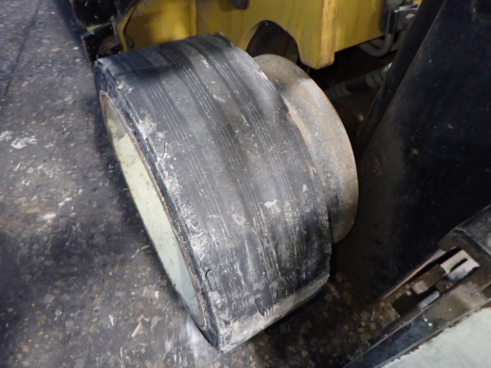 Yale 4250 Lbs Glc050zgngae098 Propane Forklift - Glc050zgngae098