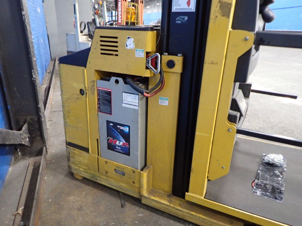 Yale Order Picker