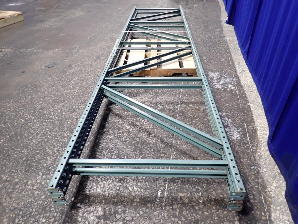 42" X 192" Pallet Racking Uprights - Teardrop