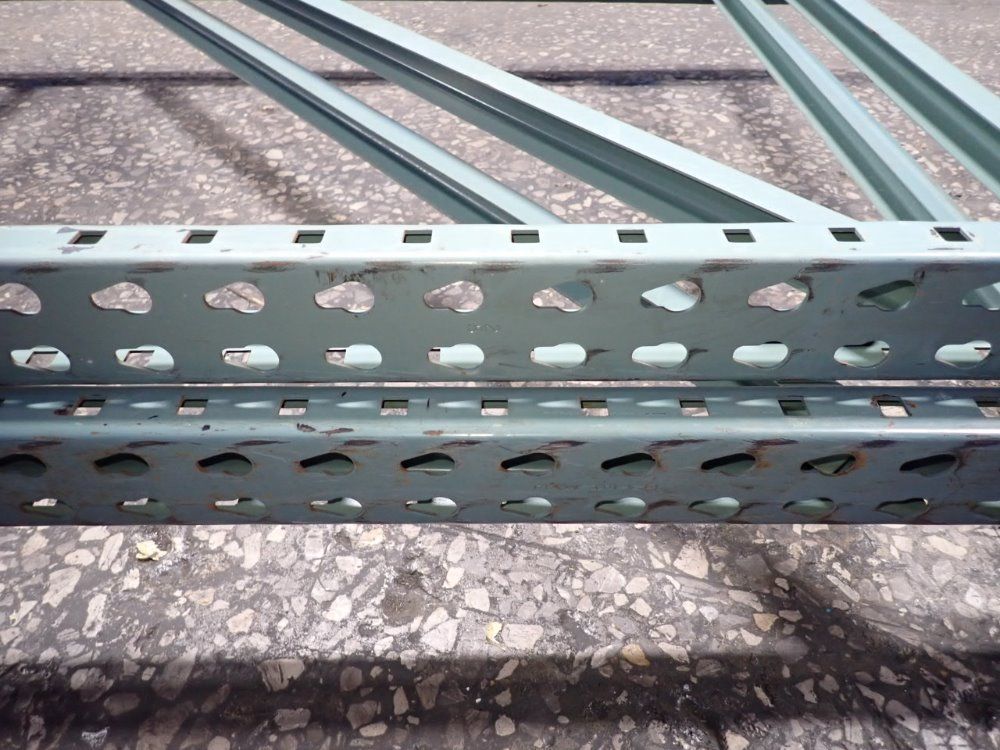 42" X 192" Pallet Racking Uprights - Teardrop