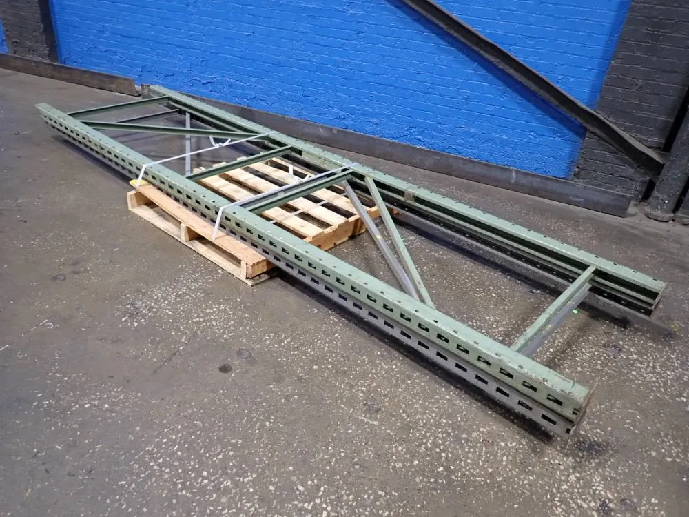  Pallet Racking Uprights