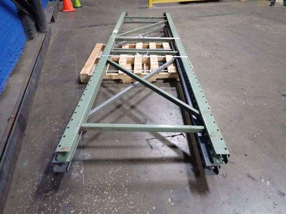  Pallet Racking Uprights