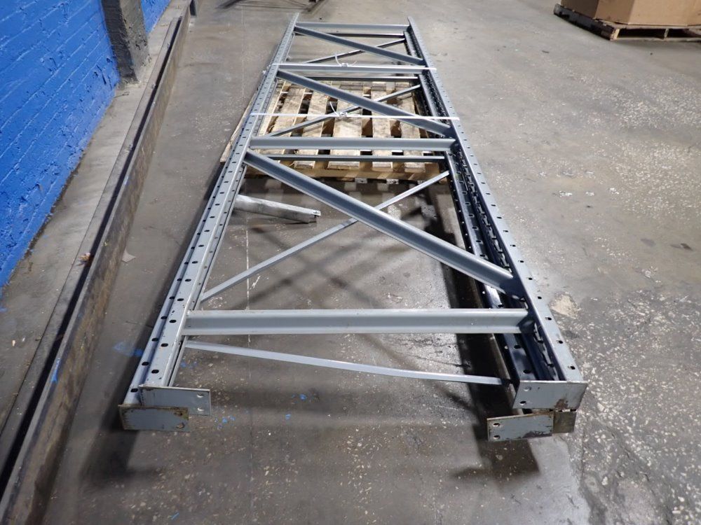  Pallet Racking Uprights