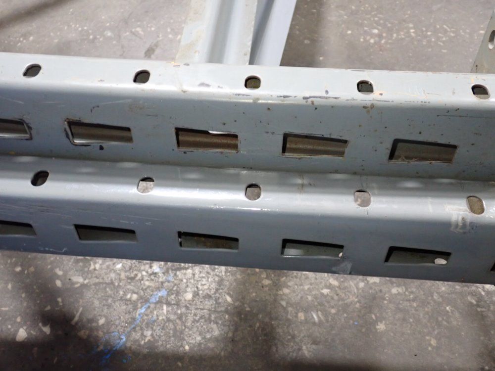  Pallet Racking Uprights