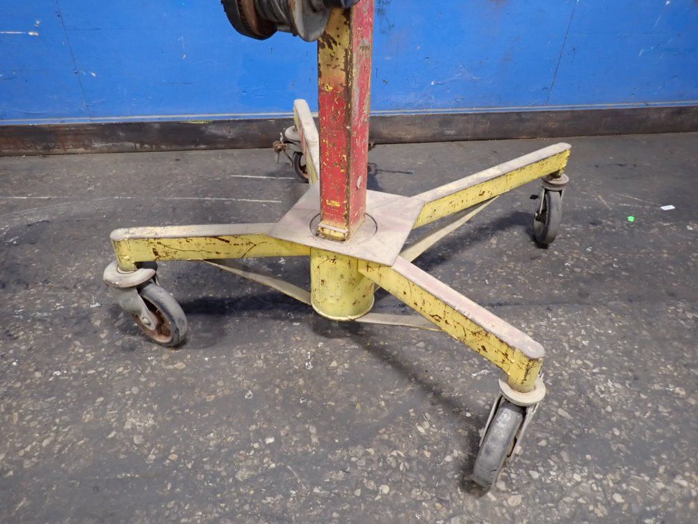 Roustabout Hoist