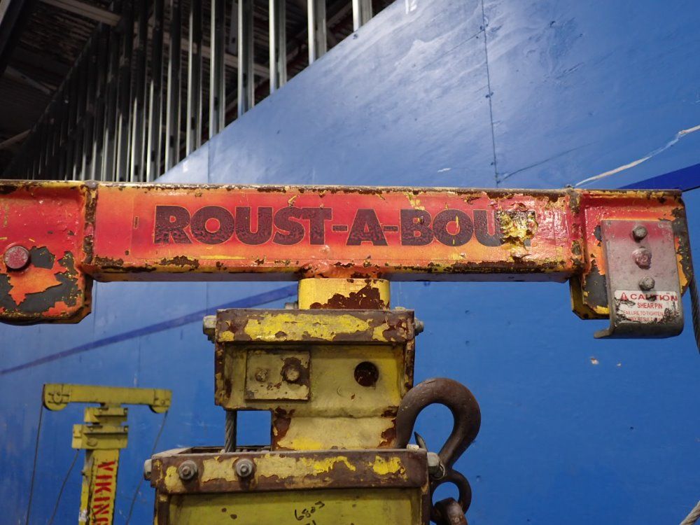 Roustabout Hoist