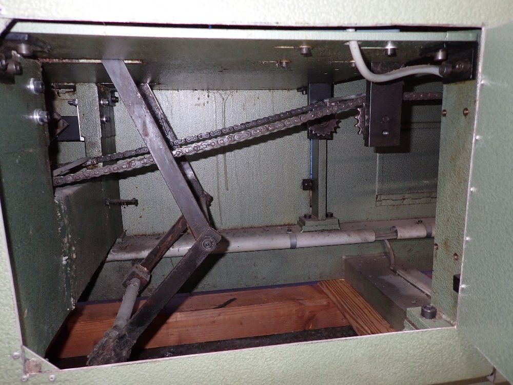 Kolbus 1989 Kolbus Va 430 End Papering Machine