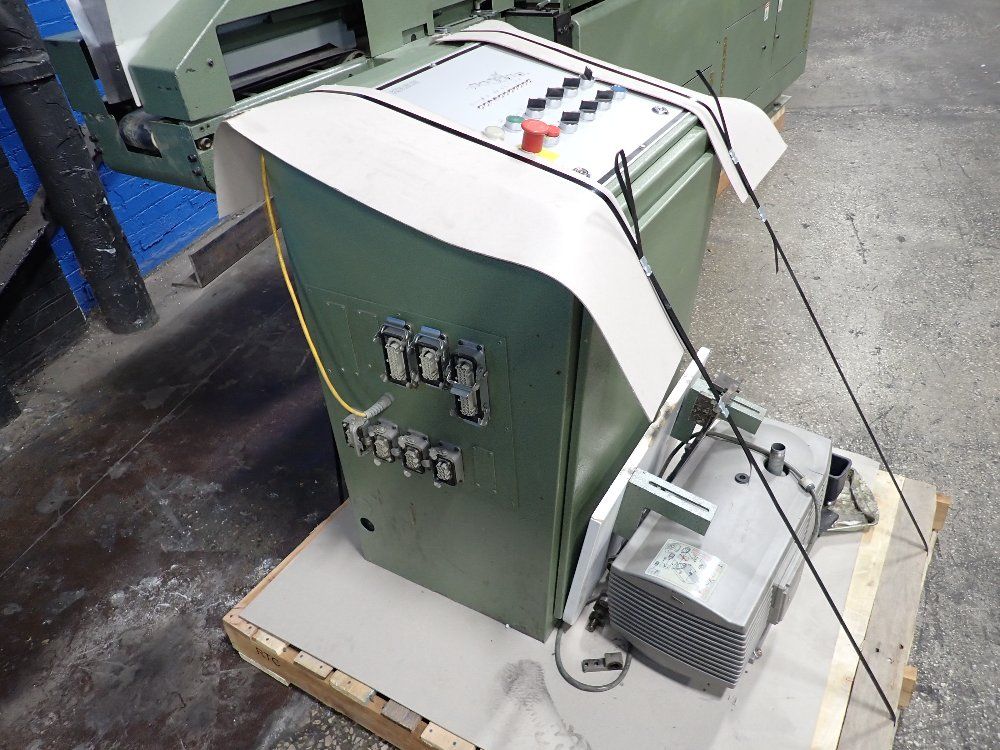 Kolbus 1989 Kolbus Va 430 End Papering Machine