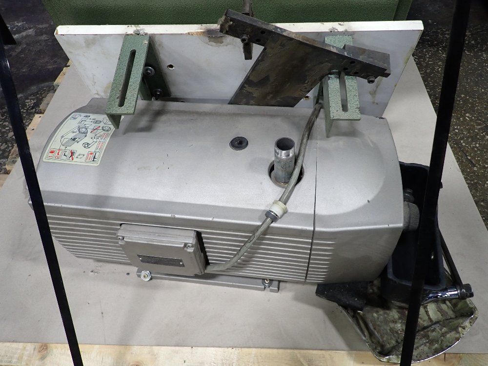 Kolbus 1989 Kolbus Va 430 End Papering Machine