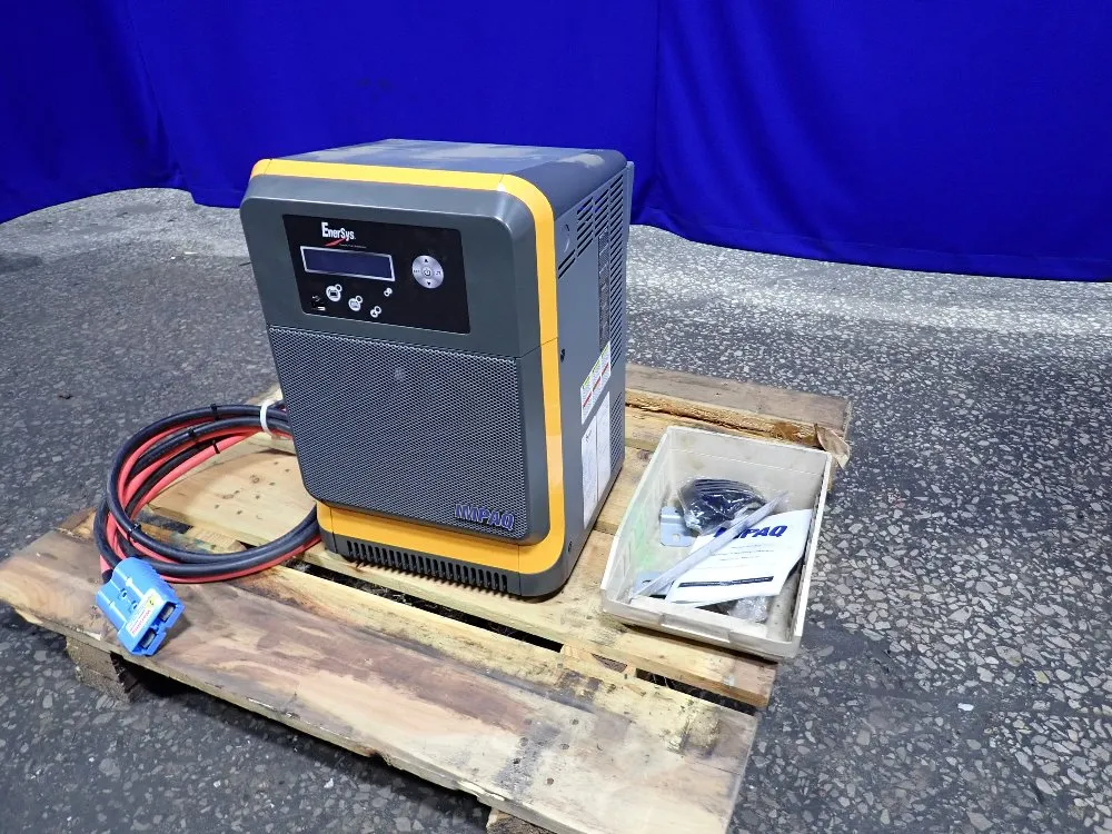 BATTERY CHARGER
