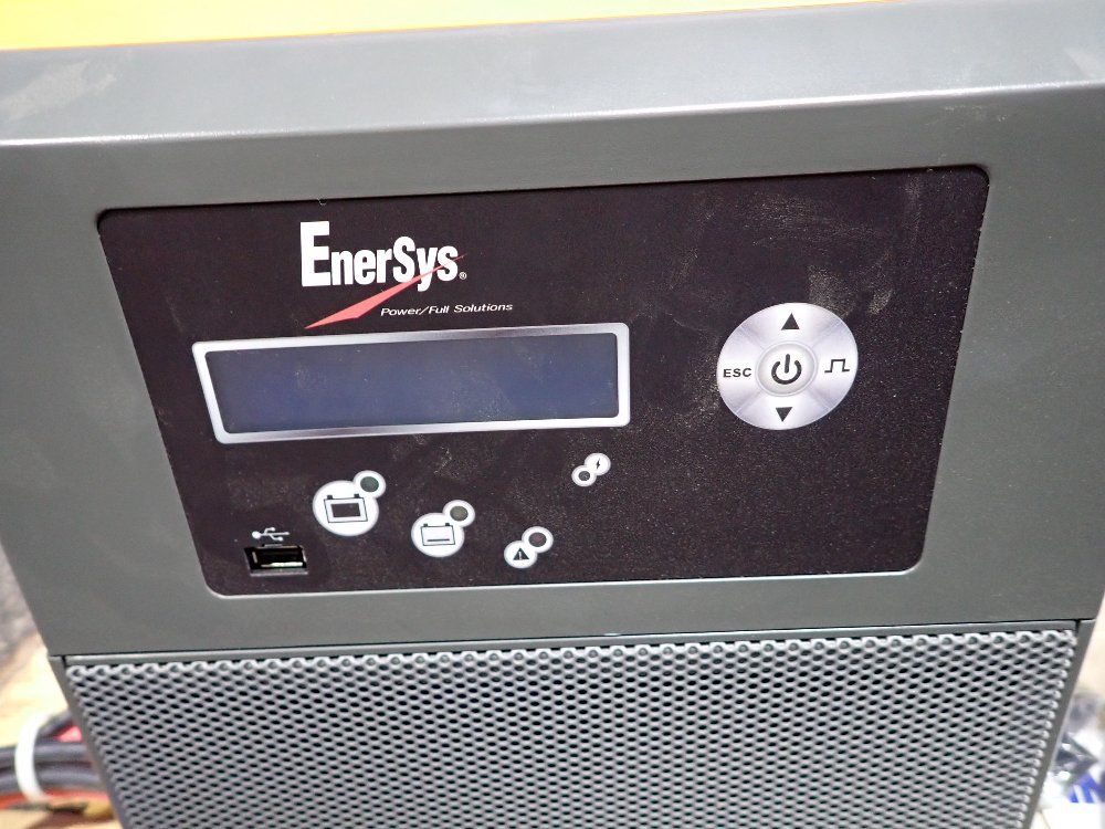 Impaq Battery Charger