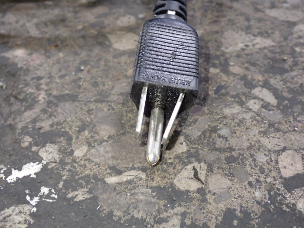 Uline Sealer