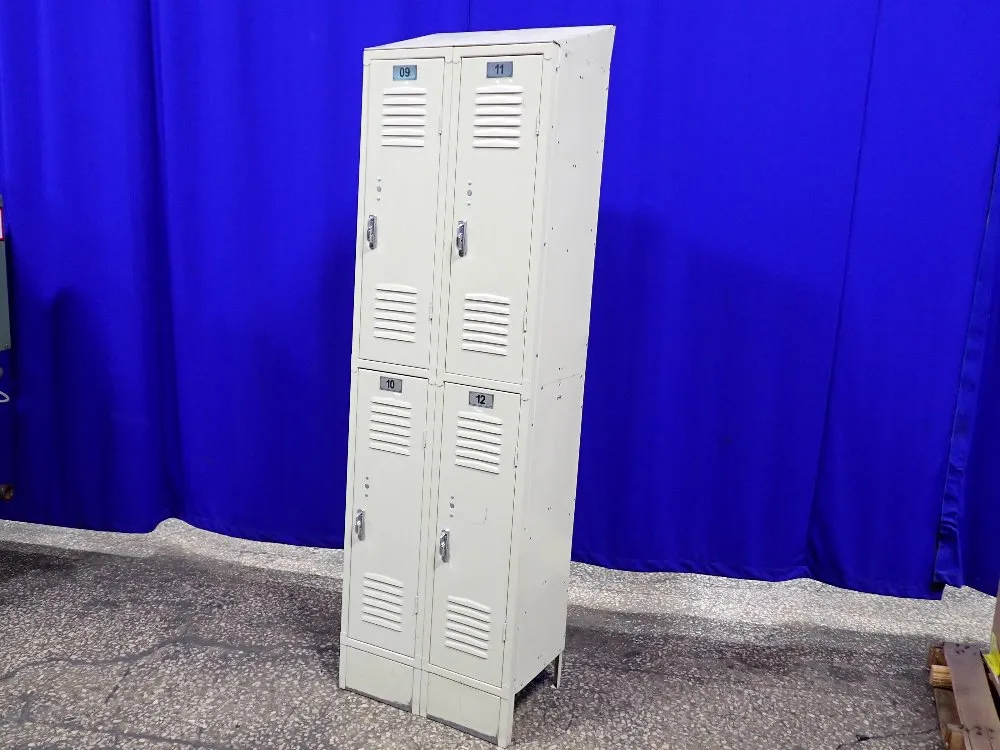 LOCKER